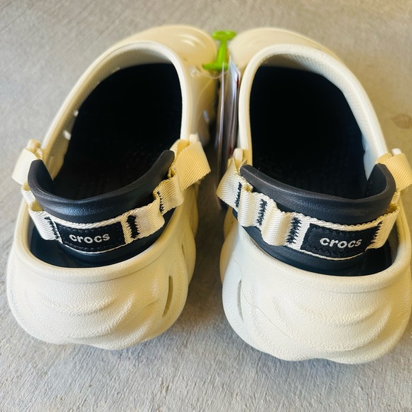 CROCS Kids Echo Clog - Light Tan